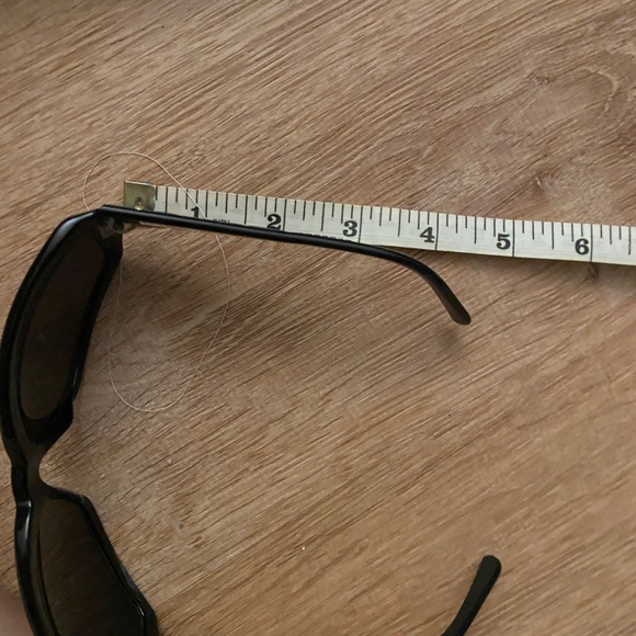 Vintage Versace Sunglasses - Picture 7 of 7